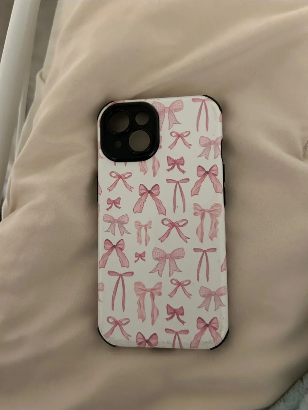 Pink Bow Pattern Protective Phone Case - White & Pink
